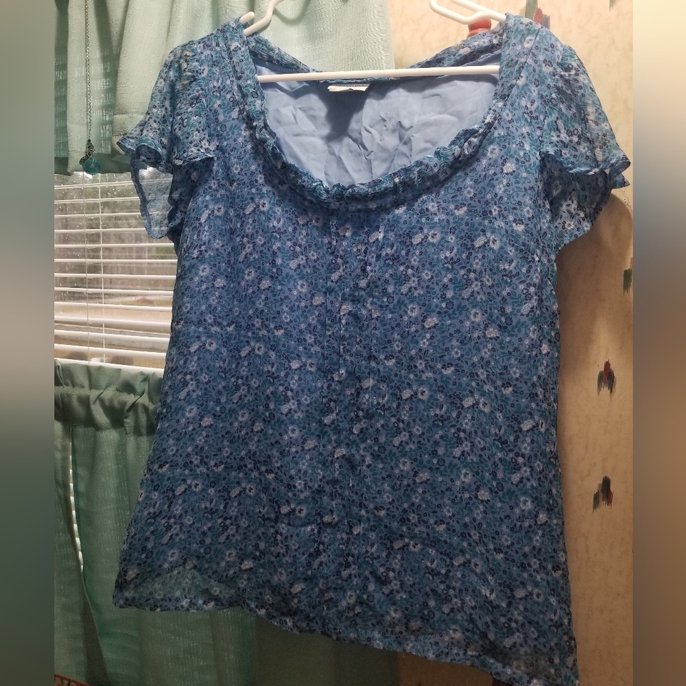 Preowned blouse